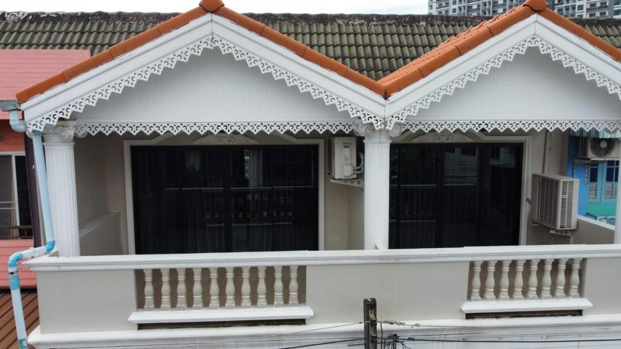 Highwood Mansion Bed & Breakfast Pattaya Exterior foto